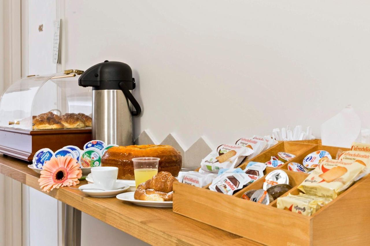Roma Talenti Fucini B&B Ngoại thất bức ảnh